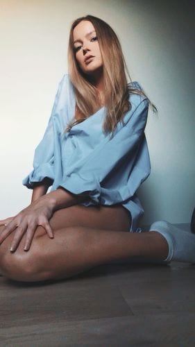 Alina OnlyFans mlade 3